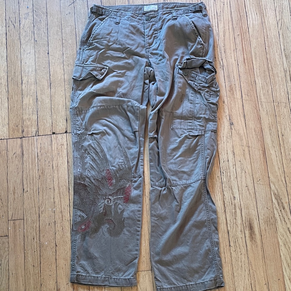 American Eagle embroidered Phoenix Cargo Pants